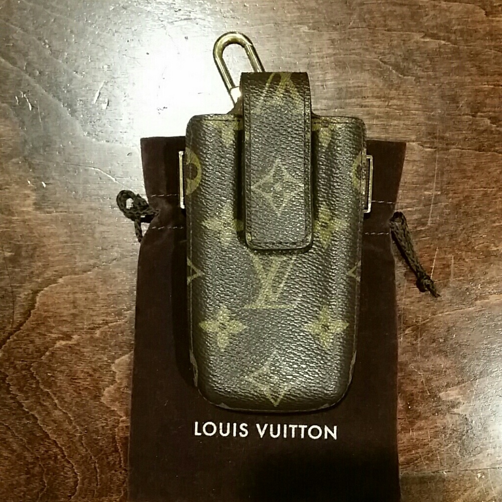 Louis Vuitton flip phone cell phone case